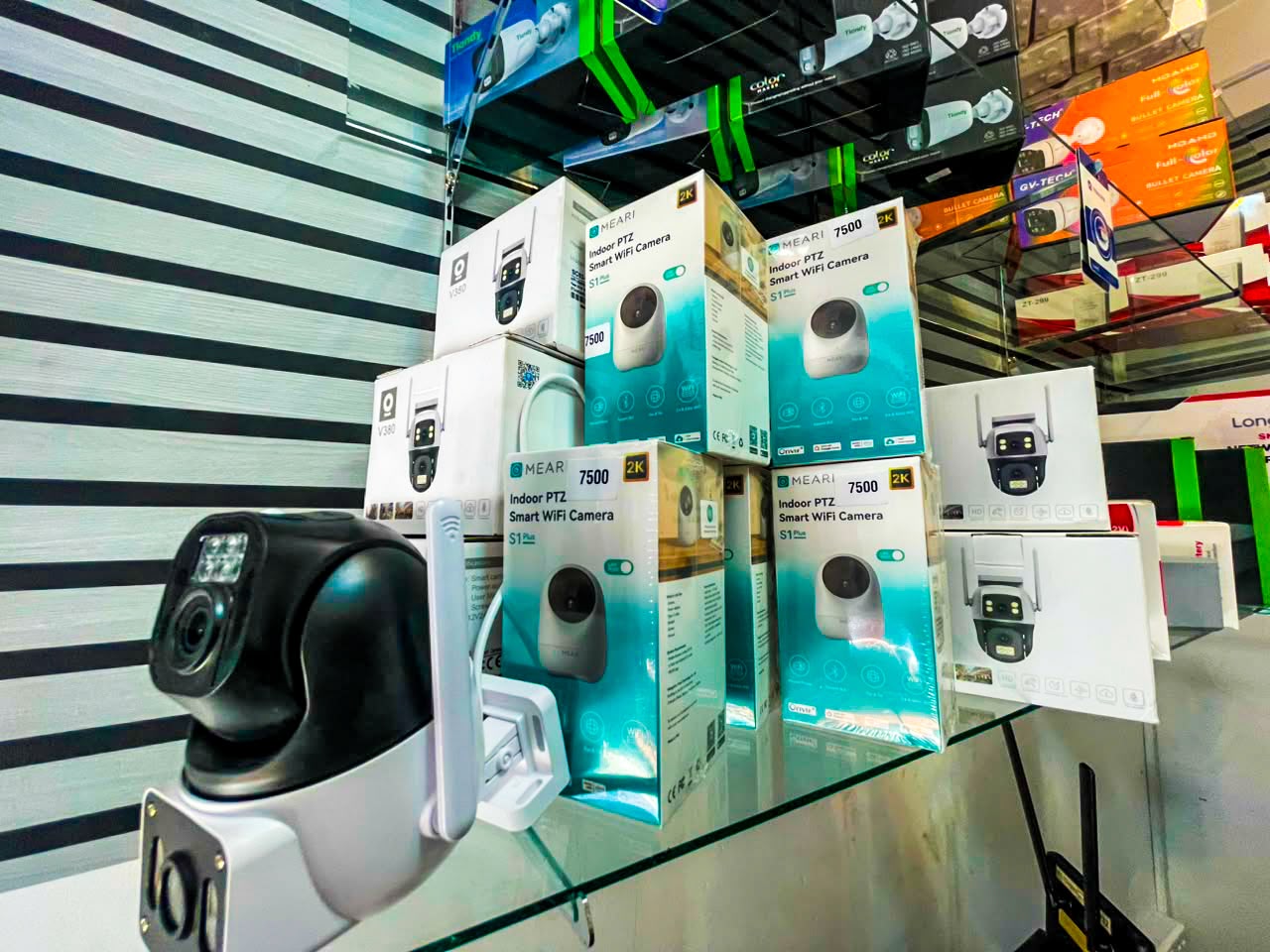 2K Smart WiFi PTZ Surveillance Cameras